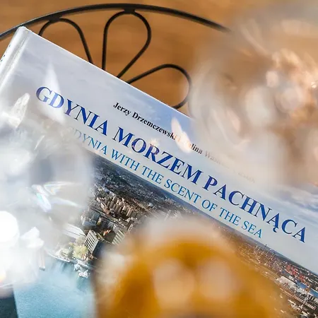 아파트 Black&white - Batory Five