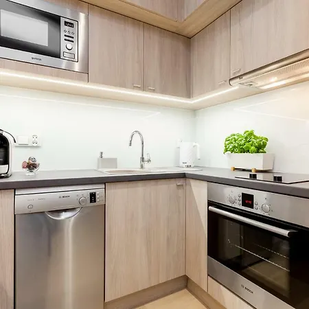 Apartament Black&white - Batory Five *